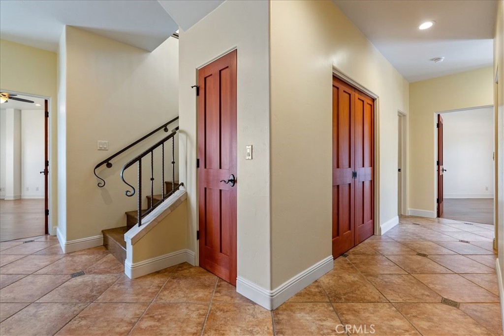 50 24th Property Photo 33