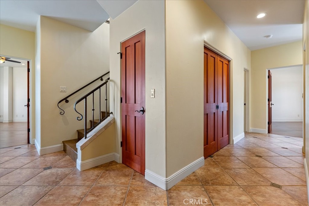 50 24th Property Photo 33