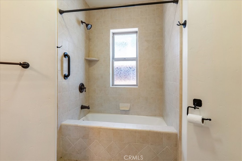 50 24th Property Photo 35