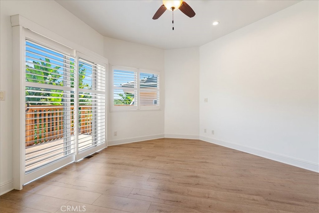 50 24th Property Photo 38
