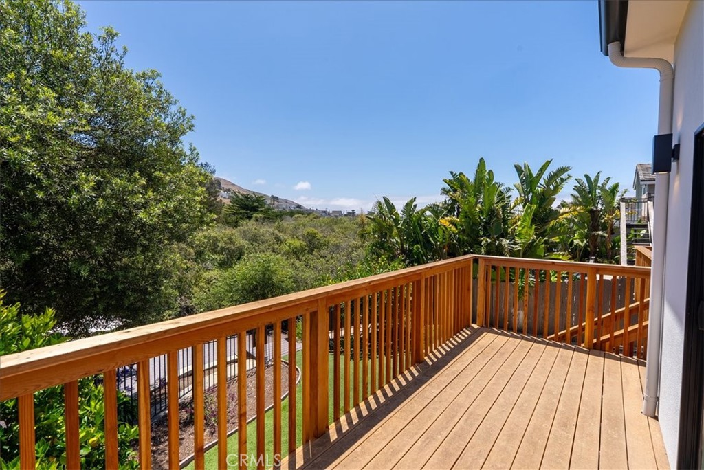50 24th Property Photo 39