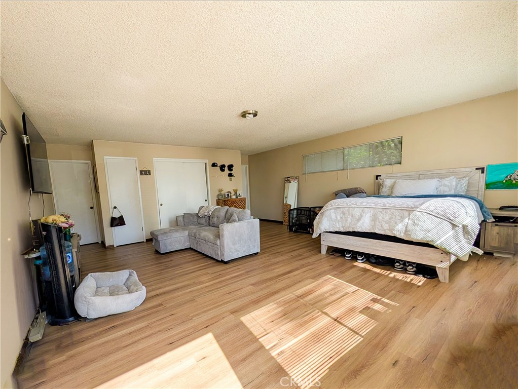 1143 16th Property Photo 6