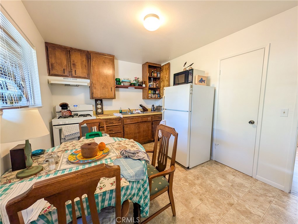 1143 16th Property Photo 13