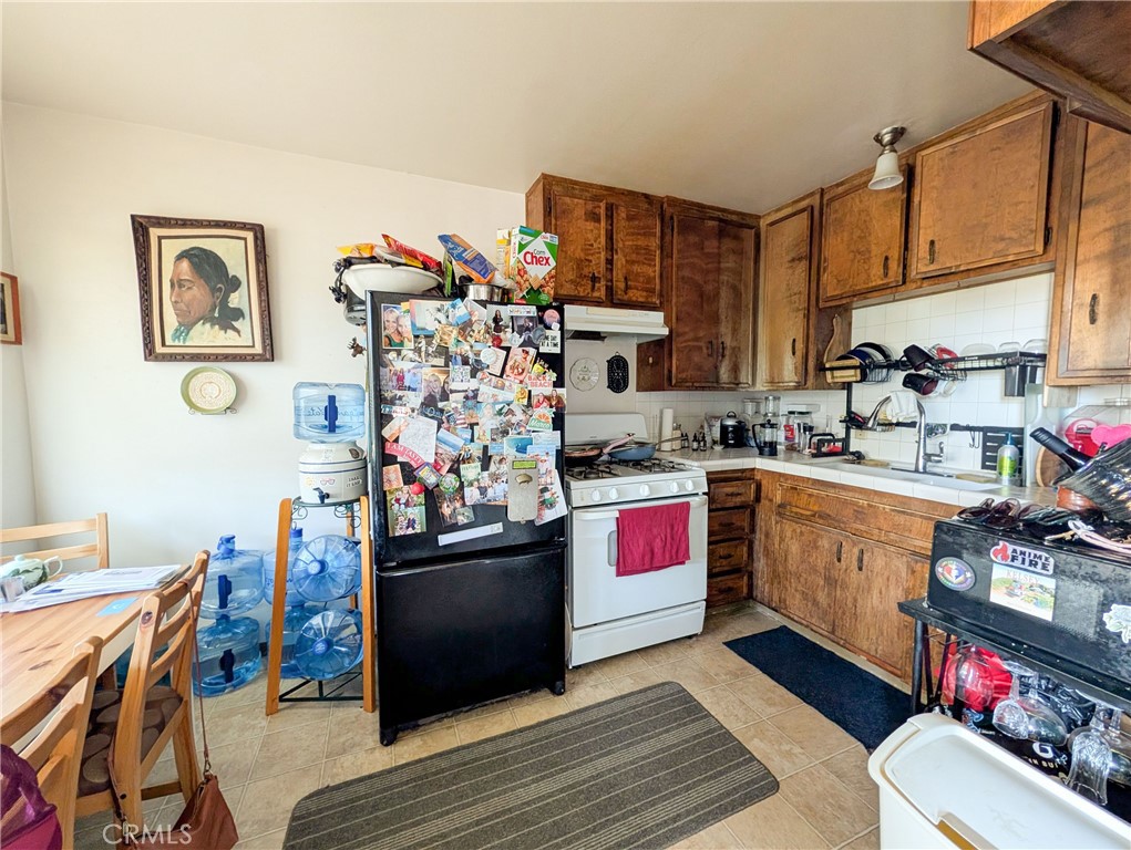 1143 16th Property Photo 14