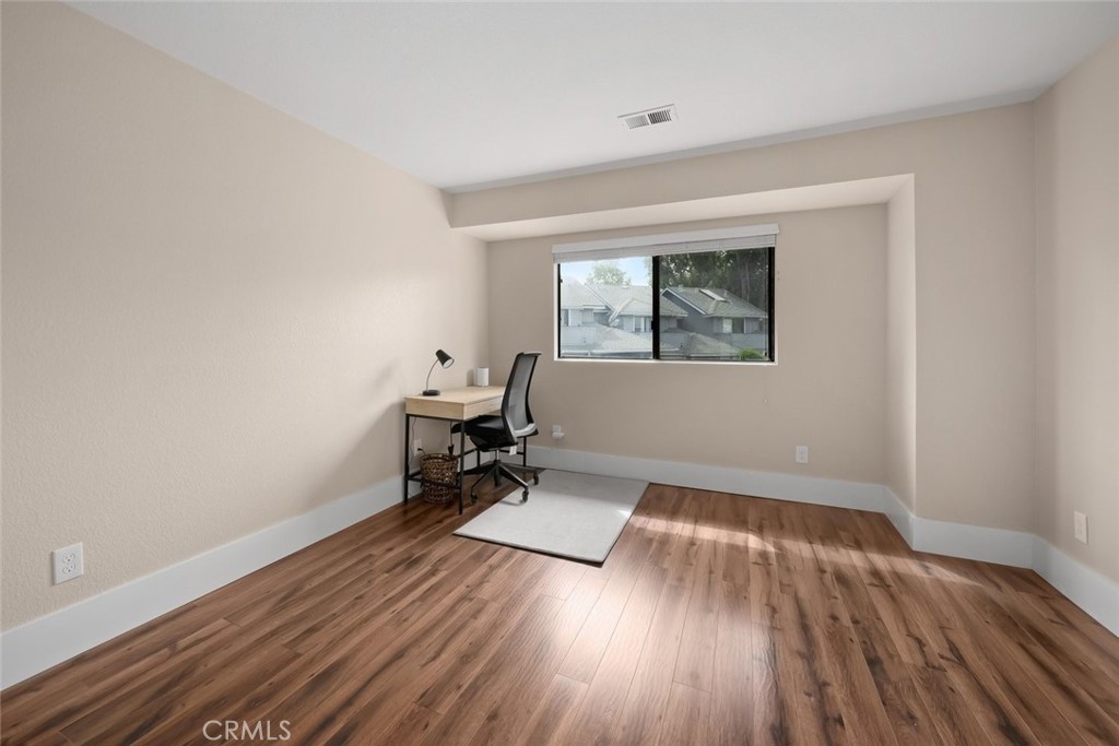 2221 King Court 22 Property Photo 21