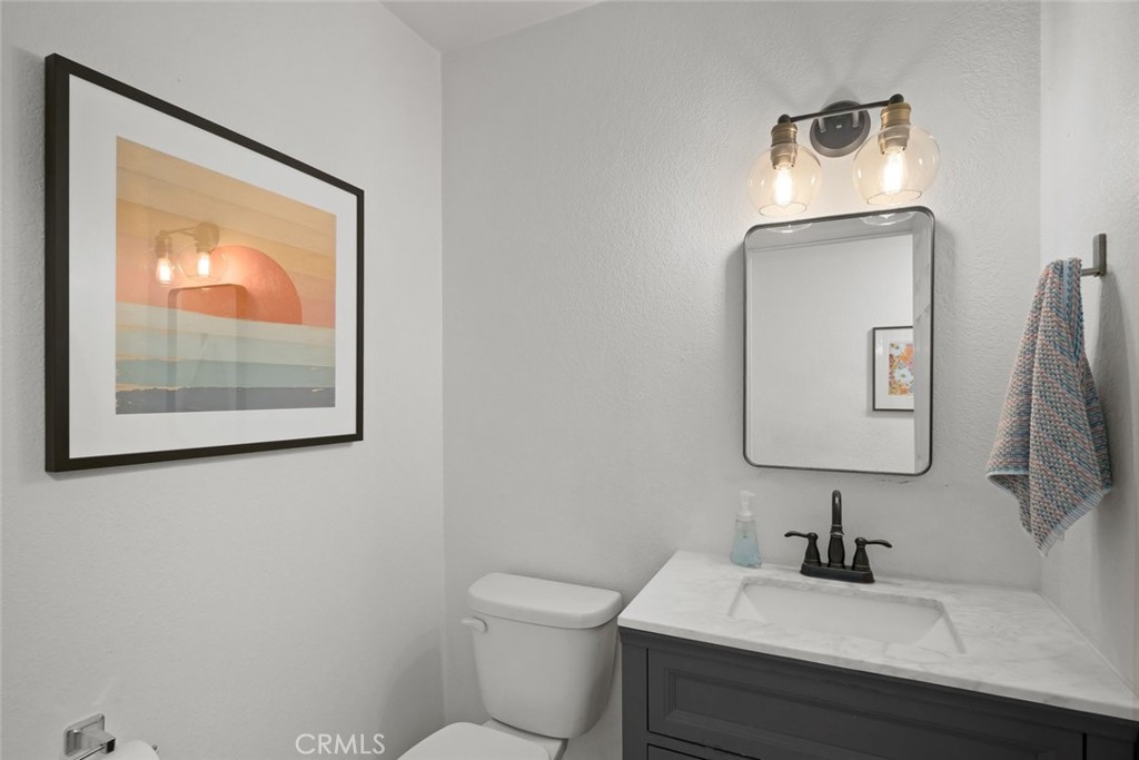 2221 King Court 22 Property Photo 27