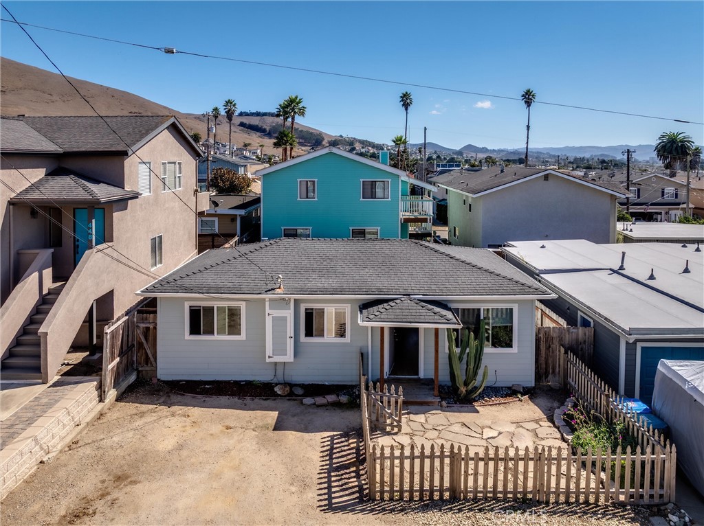 436 Yerba Buena Property Photo 3