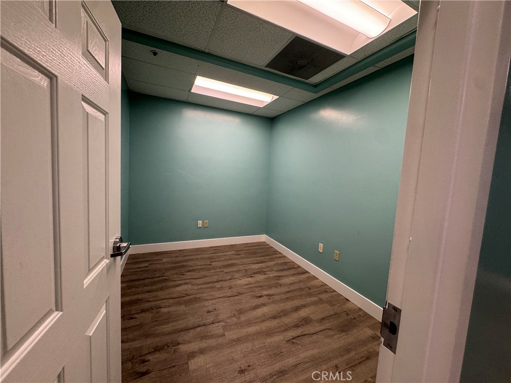 3261 S Higuera Street Property Photo 9