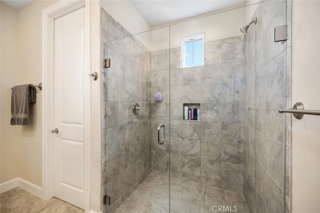 342 Tresana Lane Property Photo 29