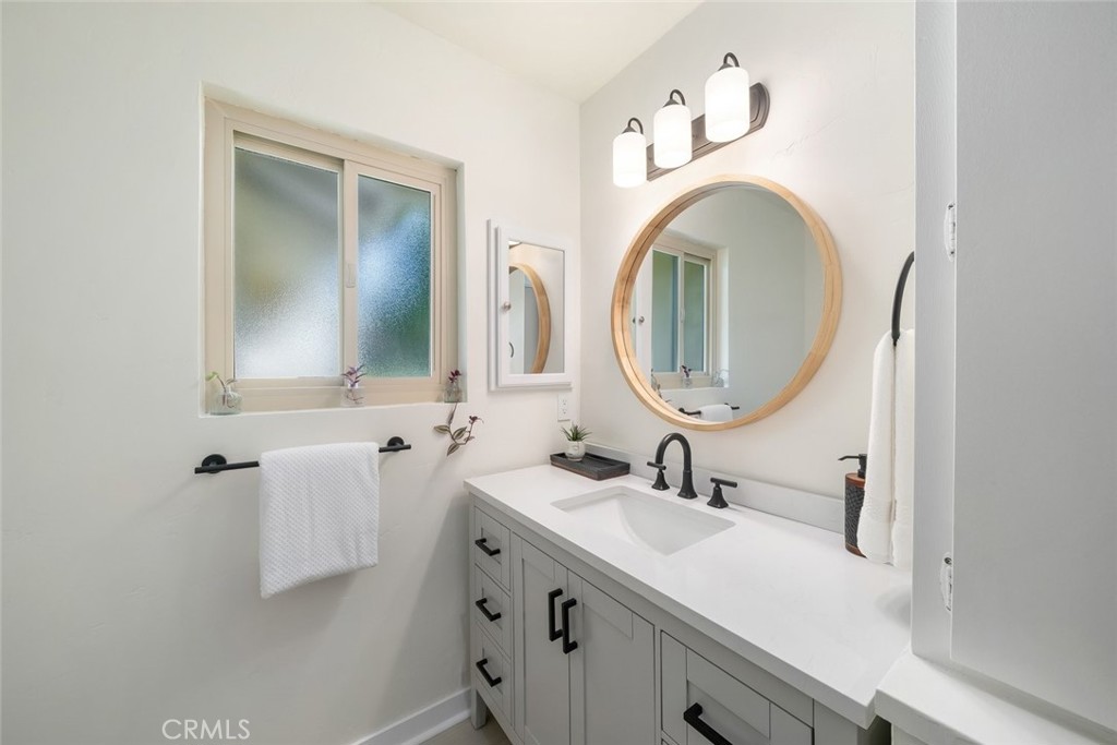 126 Flag Way B Property Photo 27