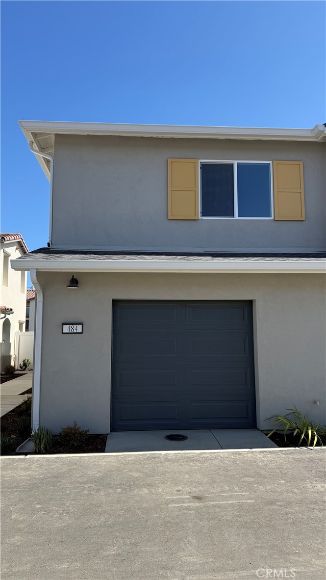 484 Live Oak Road Property Photo 1