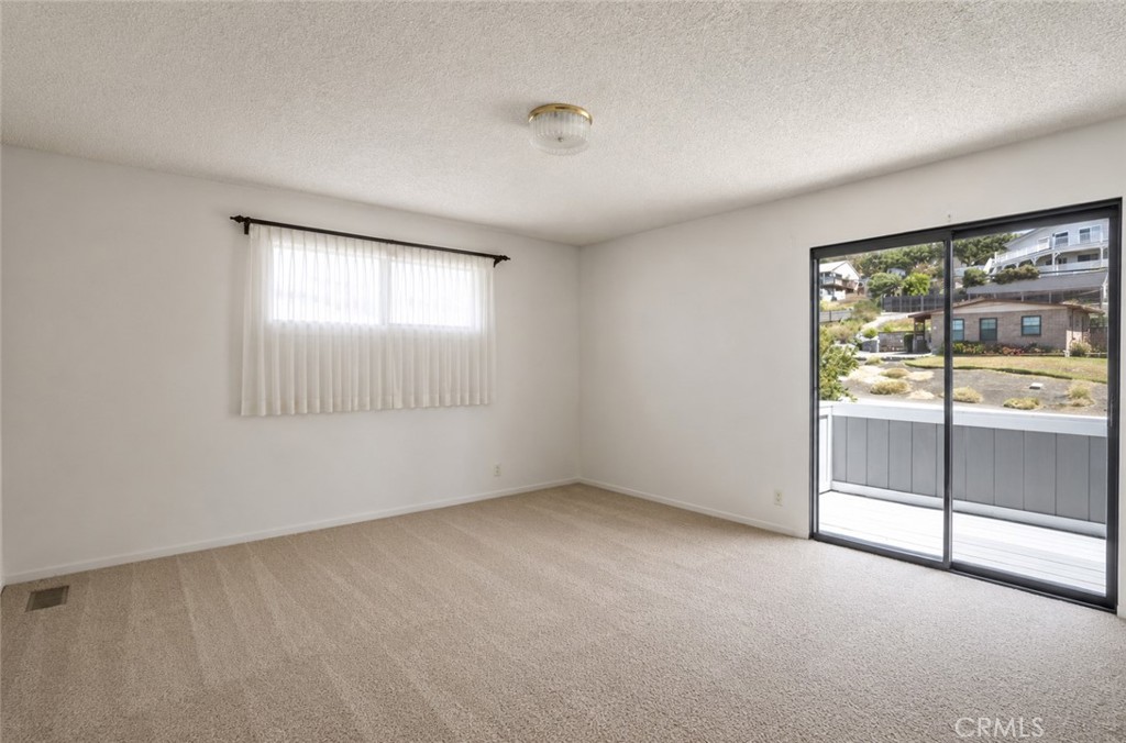 1124 S Ocean Avenue Property Photo 15