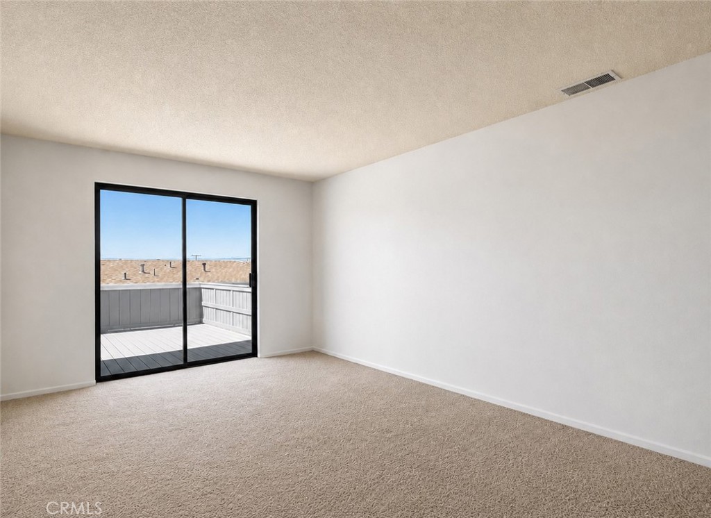 1124 S Ocean Avenue Property Photo 19