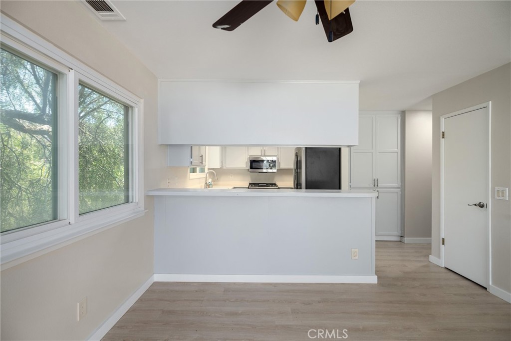 96 24th Street Property Photo 10