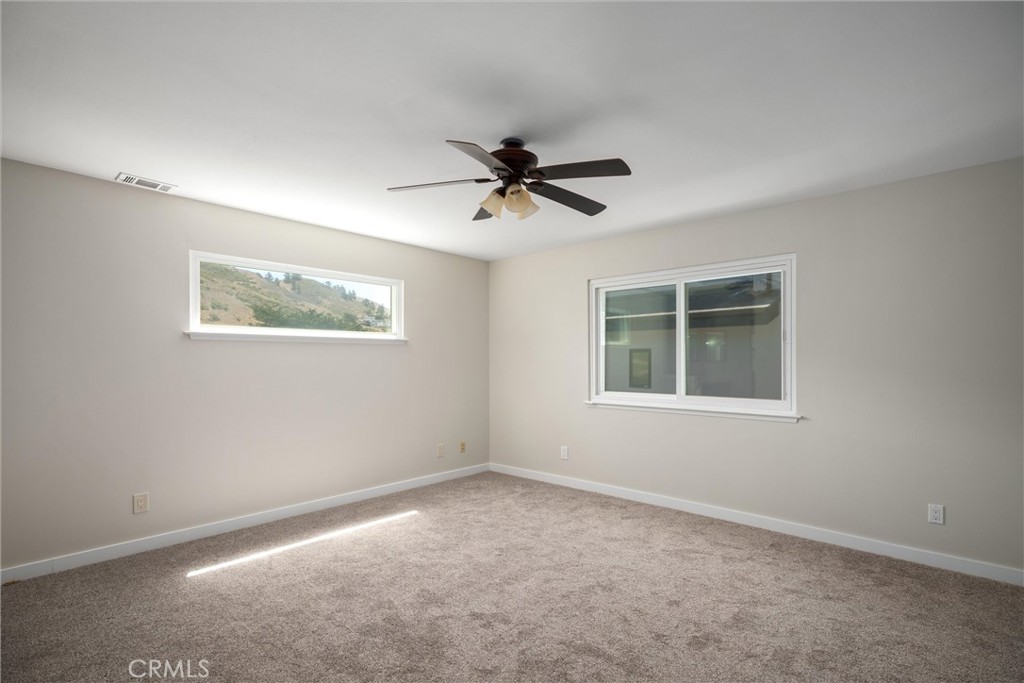 96 24th Street Property Photo 11