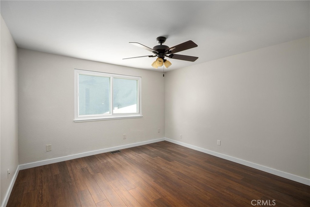 96 24th Street Property Photo 16