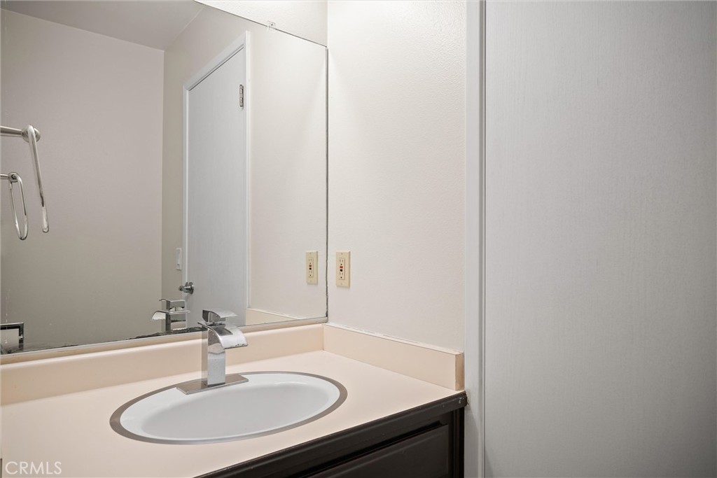 96 24th Street Property Photo 19