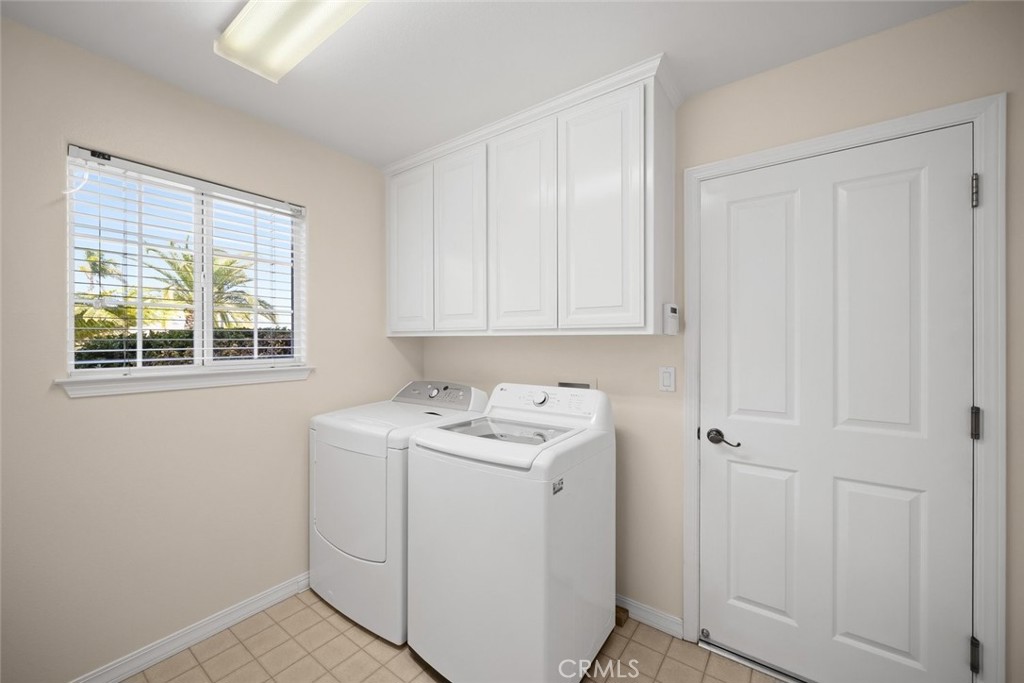 273 Mercedes Lane Property Photo 40