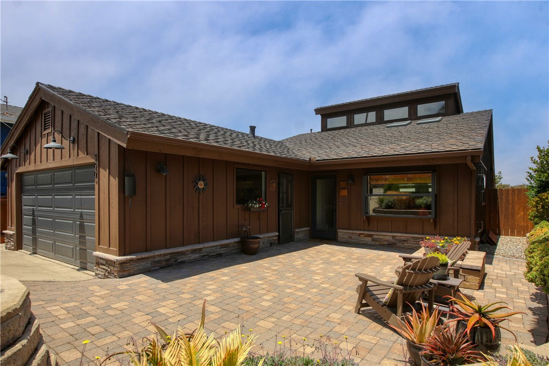 360 Highland Drive Property Photo 12