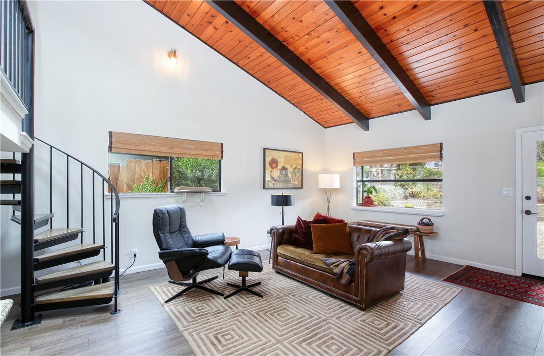 360 Highland Drive Property Photo 14