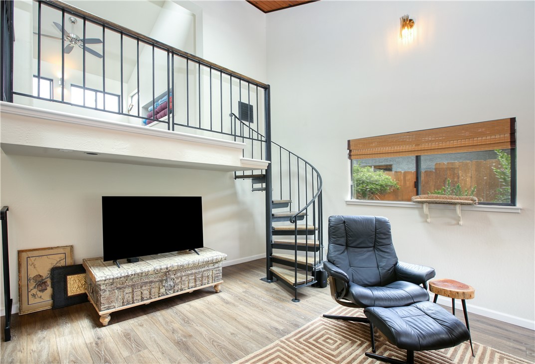 360 Highland Drive Property Photo 32
