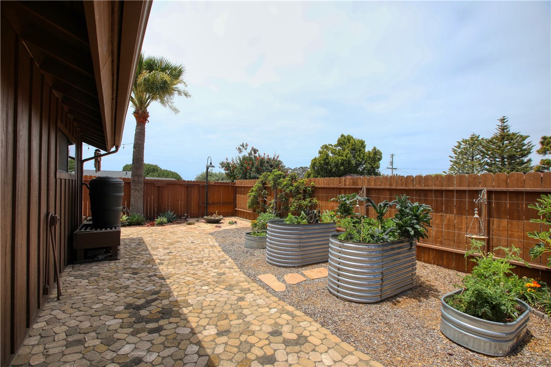 360 Highland Drive Property Photo 48