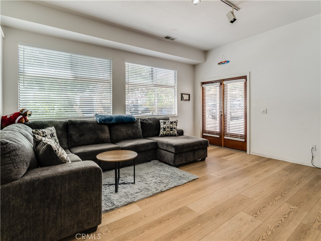111 Boeker Avenue Property Photo 4