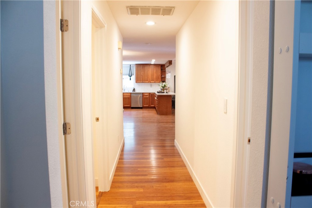 1485 Godell Street Property Photo 28