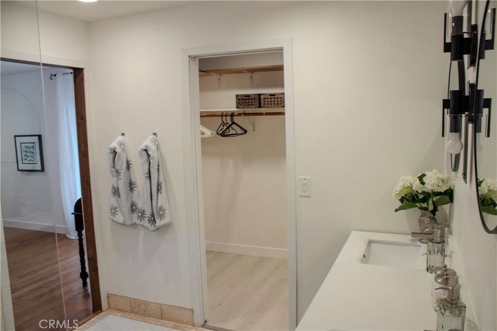1485 Godell Street Property Photo 35