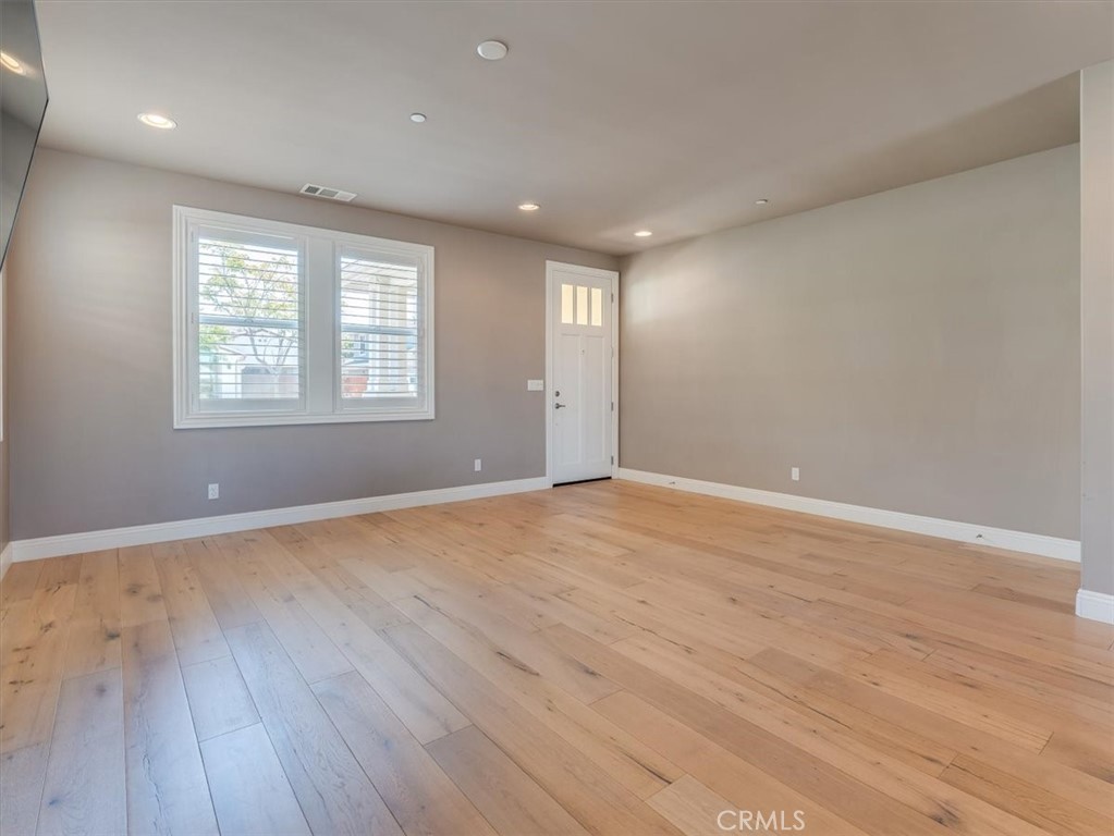 3204 Violet Property Photo 7