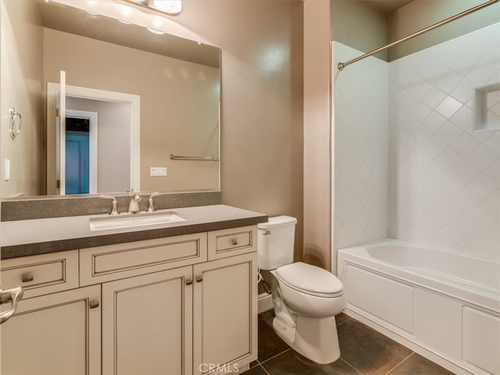 3204 Violet Property Photo 32