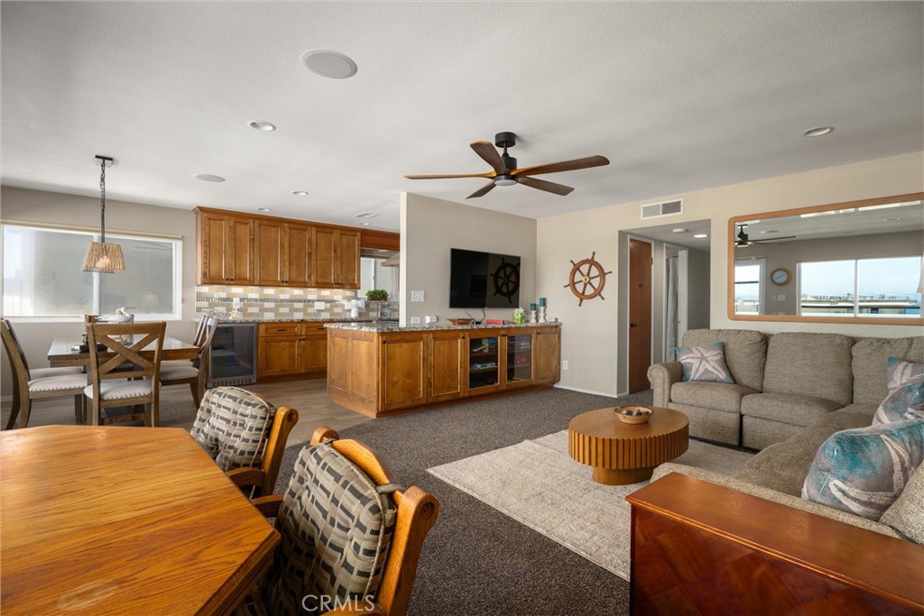 3585 Studio Property Photo 7