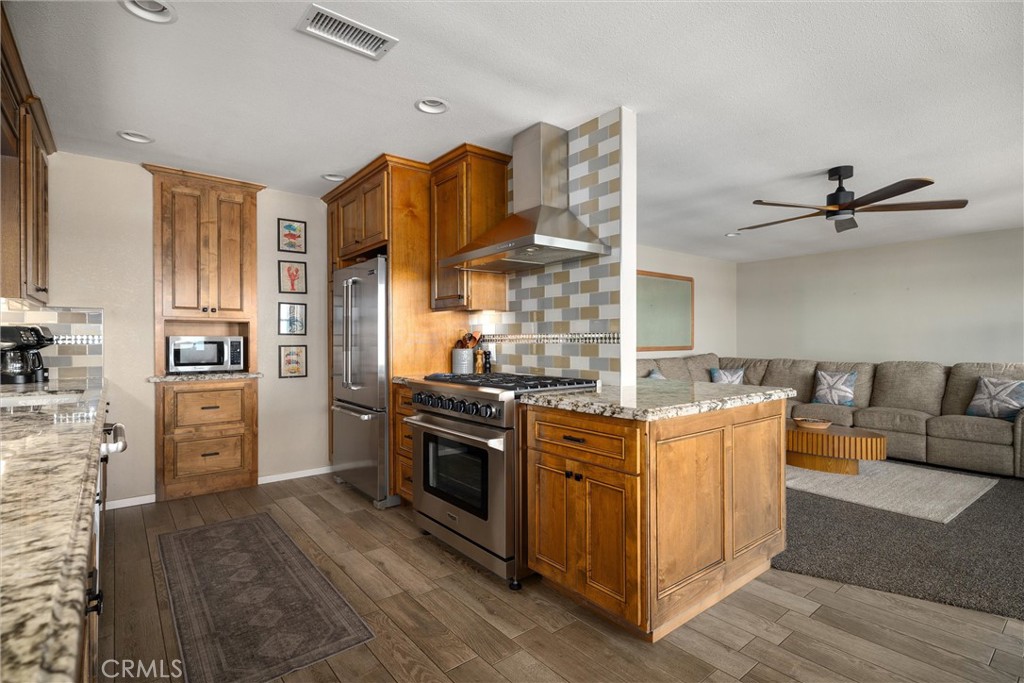 3585 Studio Property Photo 8