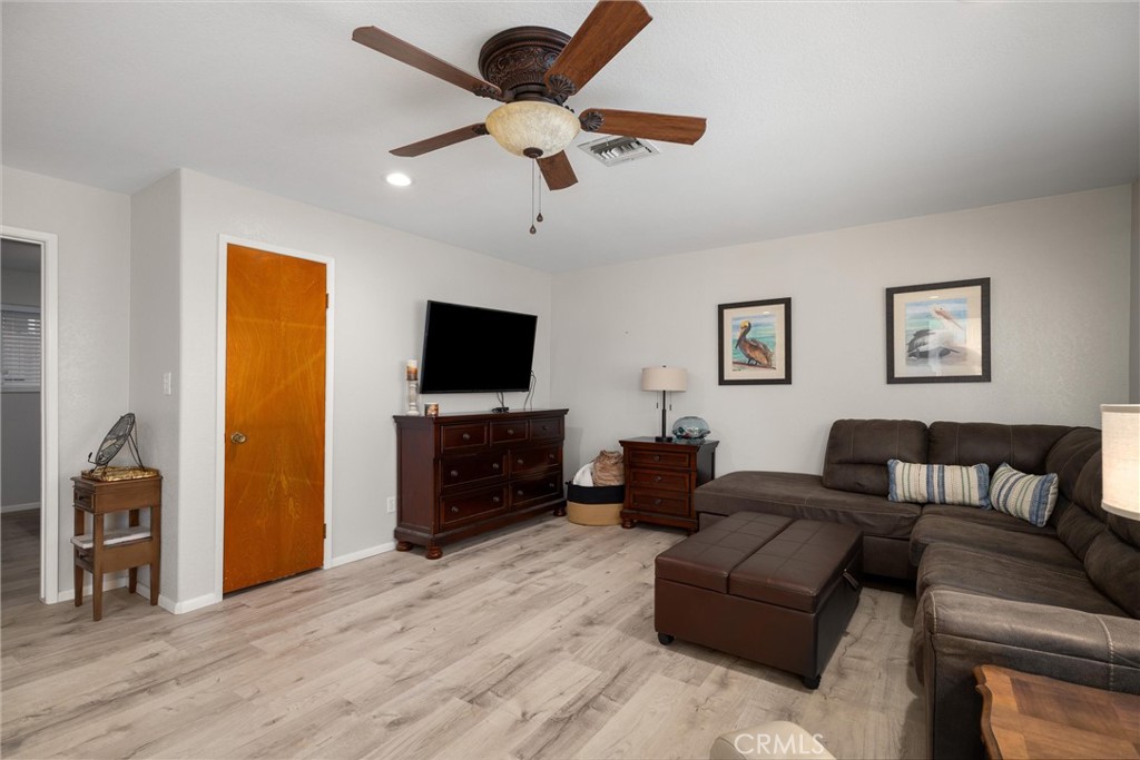 3585 Studio Property Photo 21