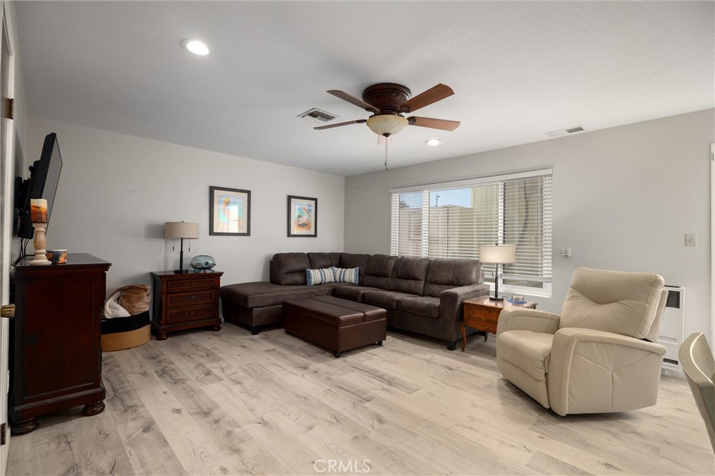 3585 Studio Property Photo 22