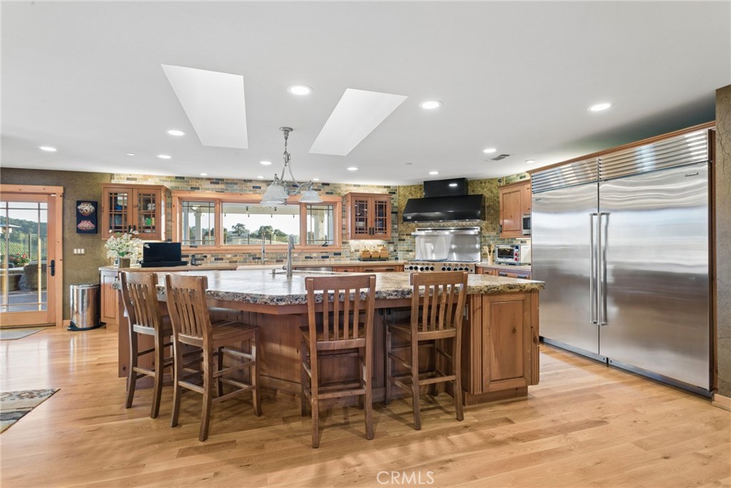 2490 Nightshade Property Photo 13