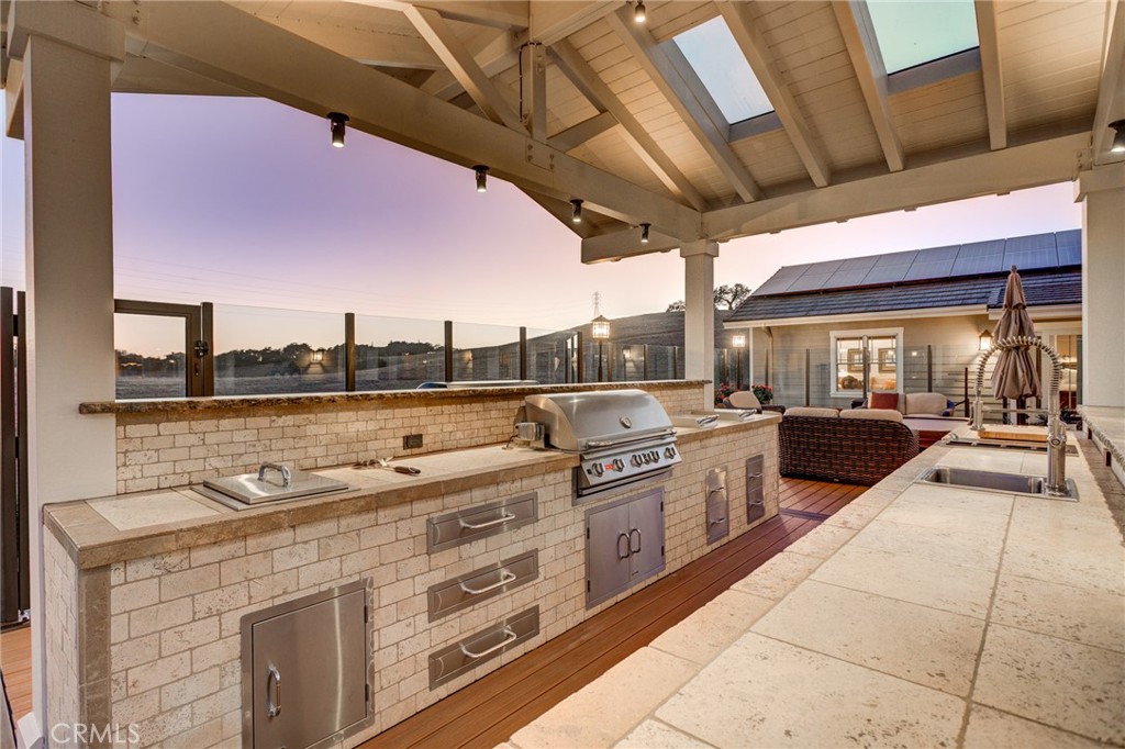 2490 Nightshade Property Photo 42