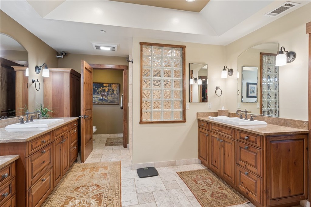 2490 Nightshade Property Photo 52