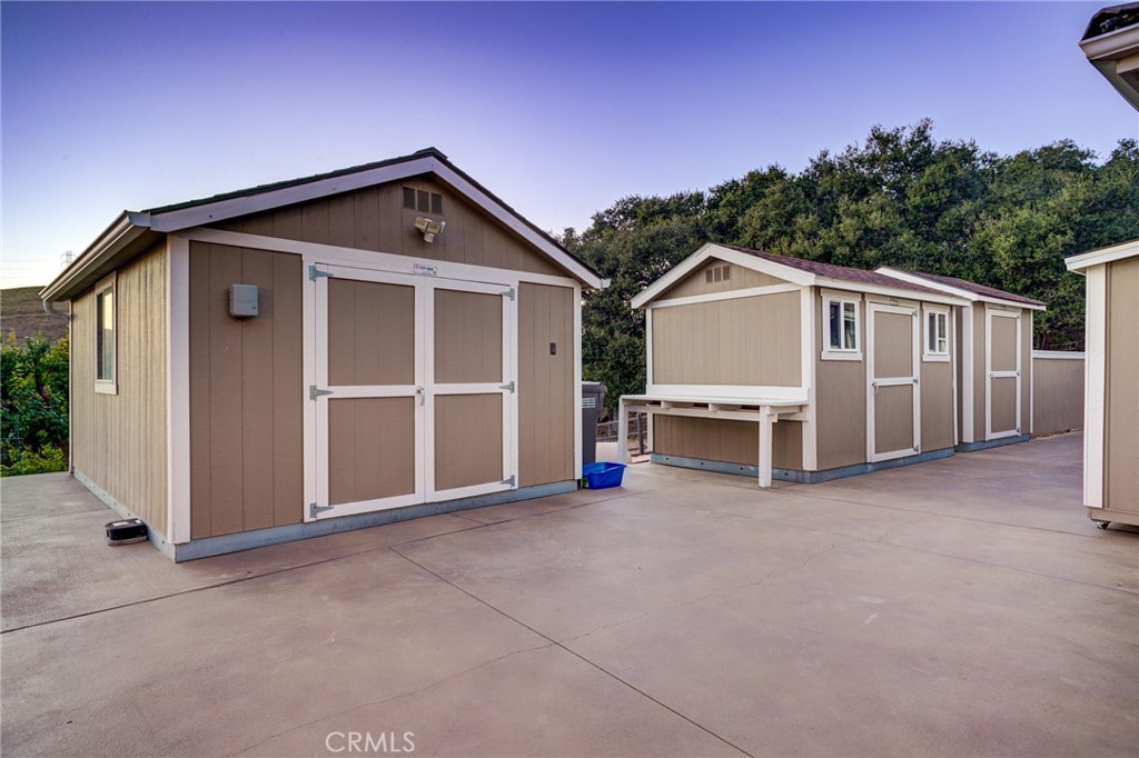 2490 Nightshade Property Photo 61