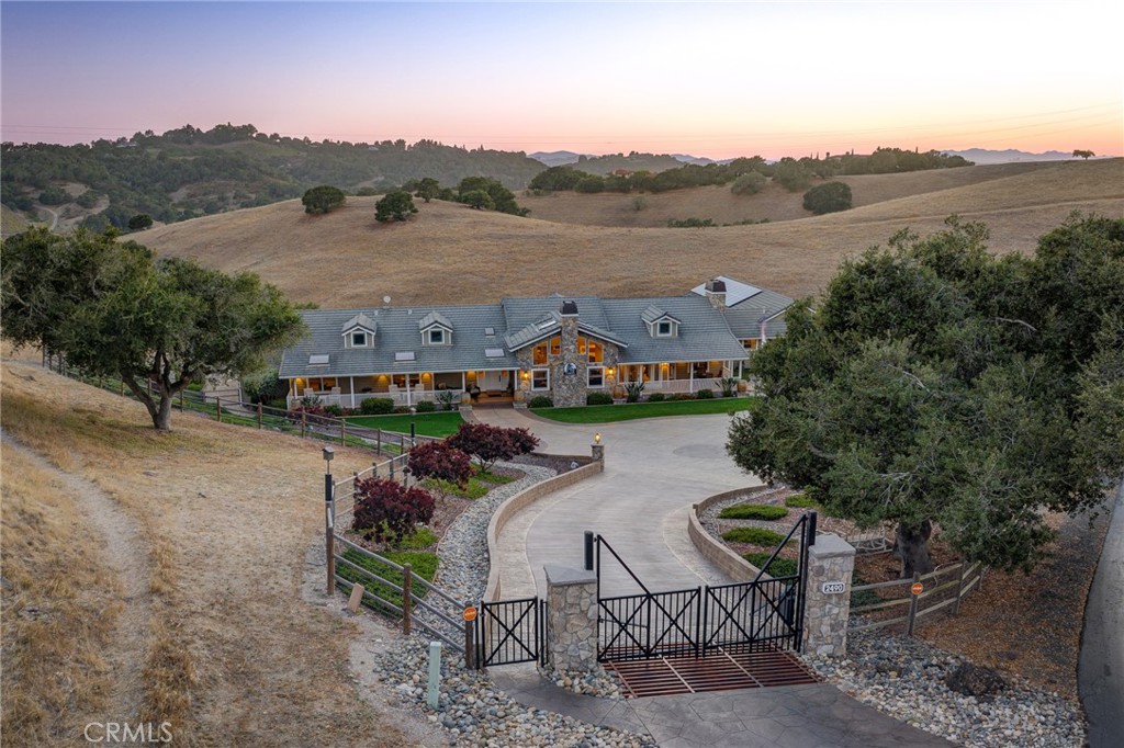 2490 Nightshade Property Photo 65