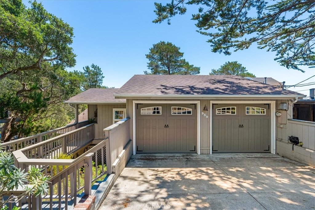 930 Suffolk Street Property Photo 1
