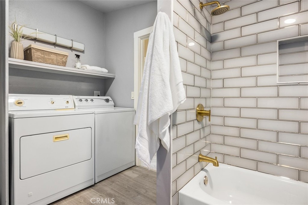 381 Rennell Property Photo 25