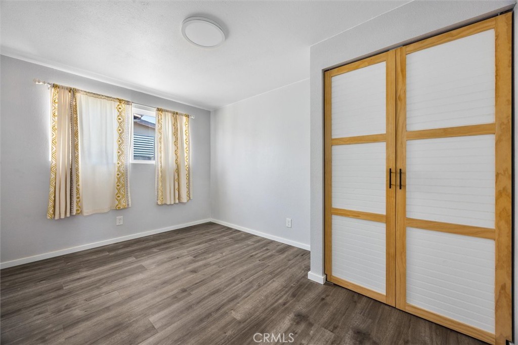 381 Rennell Property Photo 26
