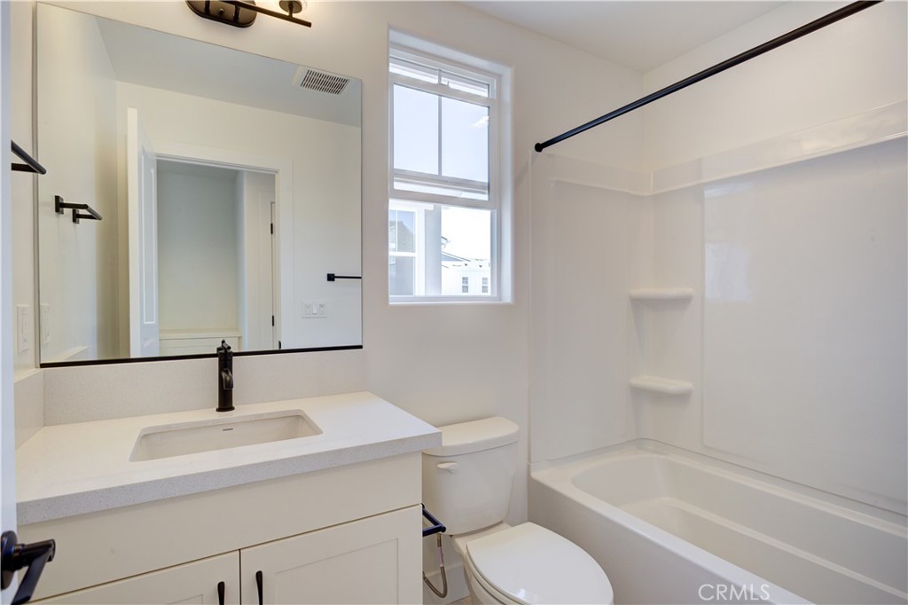 219 Kitty Hawk Court Property Photo 13