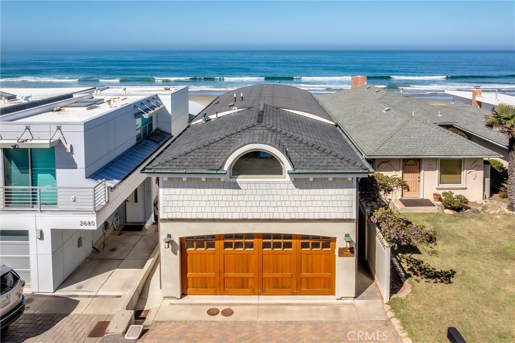 2678 Studio Property Photo 1