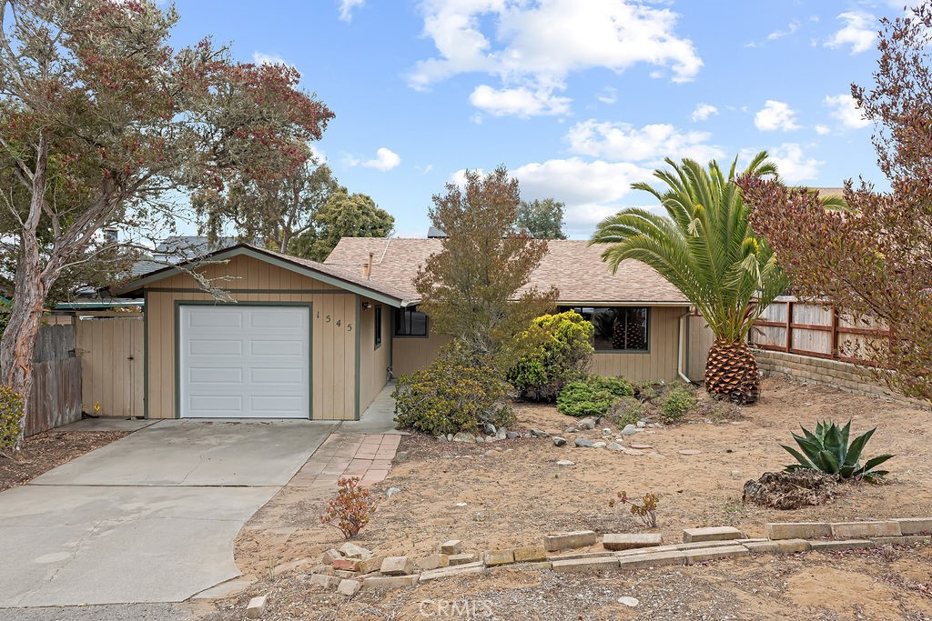 1545 6th Street Property Photo 1