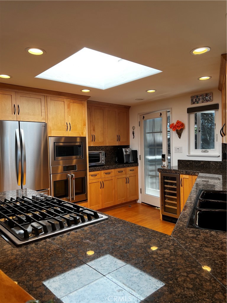 212 Weymouth Street Property Photo 11