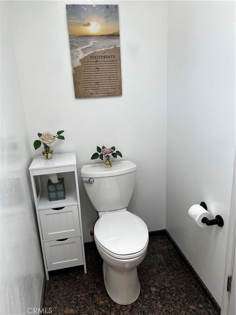 212 Weymouth Street Property Photo 21