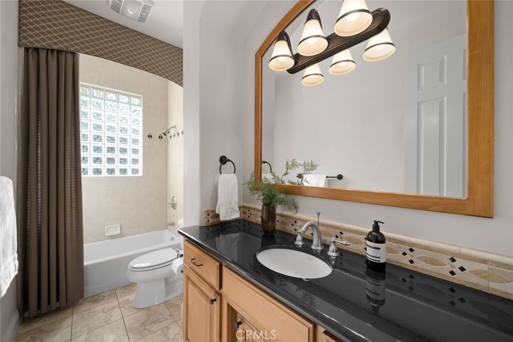 539 Palos Secos Property Photo 32
