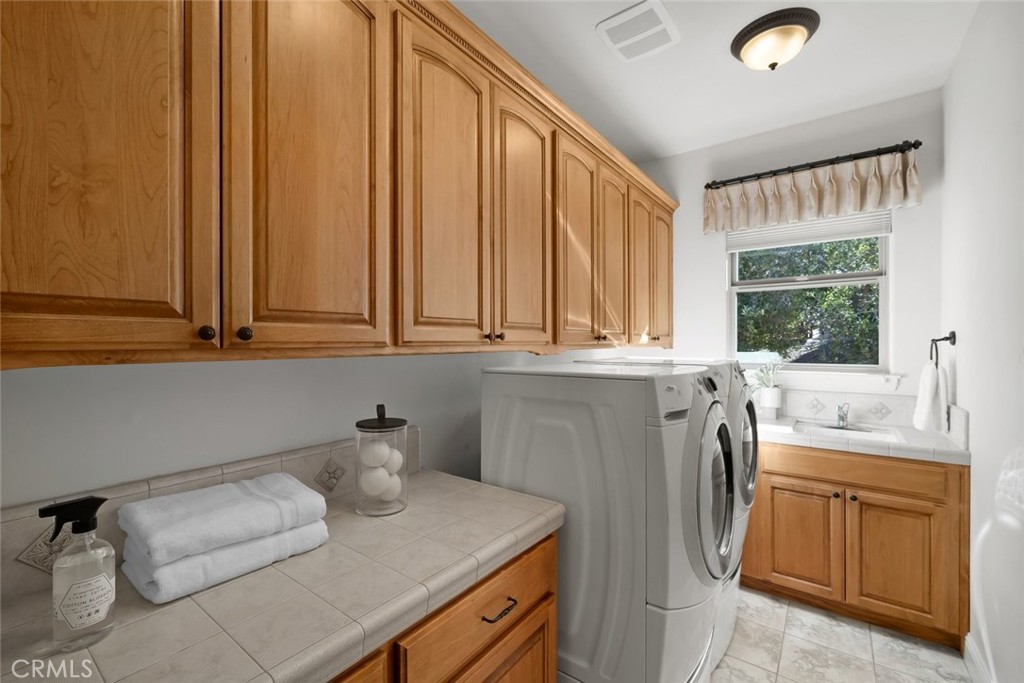 539 Palos Secos Property Photo 45